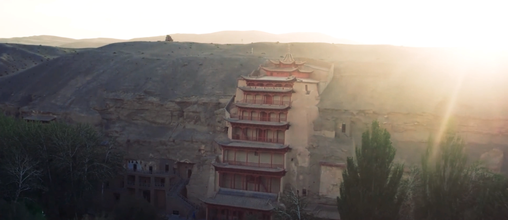 视频:爱涂妆-敦煌行