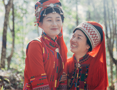 《解码东方色》揭秘华夏与民族之彩
解码东方色
解码中华色
爱涂妆设计灵感
爱涂妆色彩搭配
爱涂妆色彩研究中心