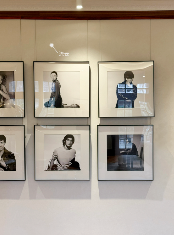 【设计实录】老洋房改造: 以艺术涂料，平衡5个空间的东西方美学
艺术涂料效果图
艺术涂料质感图
艺术涂料家居图
艺术涂料立体纹理
艺术涂料产品