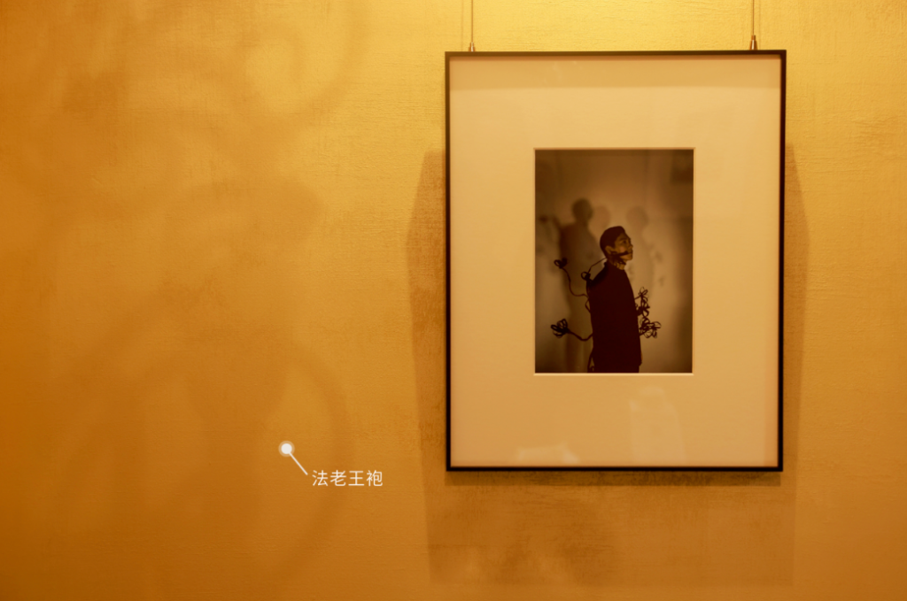 【设计实录】老洋房改造: 以艺术涂料，平衡5个空间的东西方美学
艺术涂料效果图
艺术涂料质感图
艺术涂料家居图
艺术涂料立体纹理
艺术涂料产品